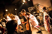 東京・代官山LOOPにて行われたコンベンションライブ「がんばれ！Victoryオープン戦 三回の裏『ダメなら即2軍！レギュラーは自力でつかみ取れ!!1軍レギュラー争奪コンベンションライブ』」の様子。