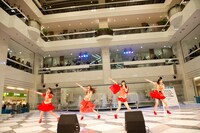 GALETTeによるリリースイベントの様子。