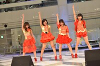 GALETTeによるリリースイベントの様子。