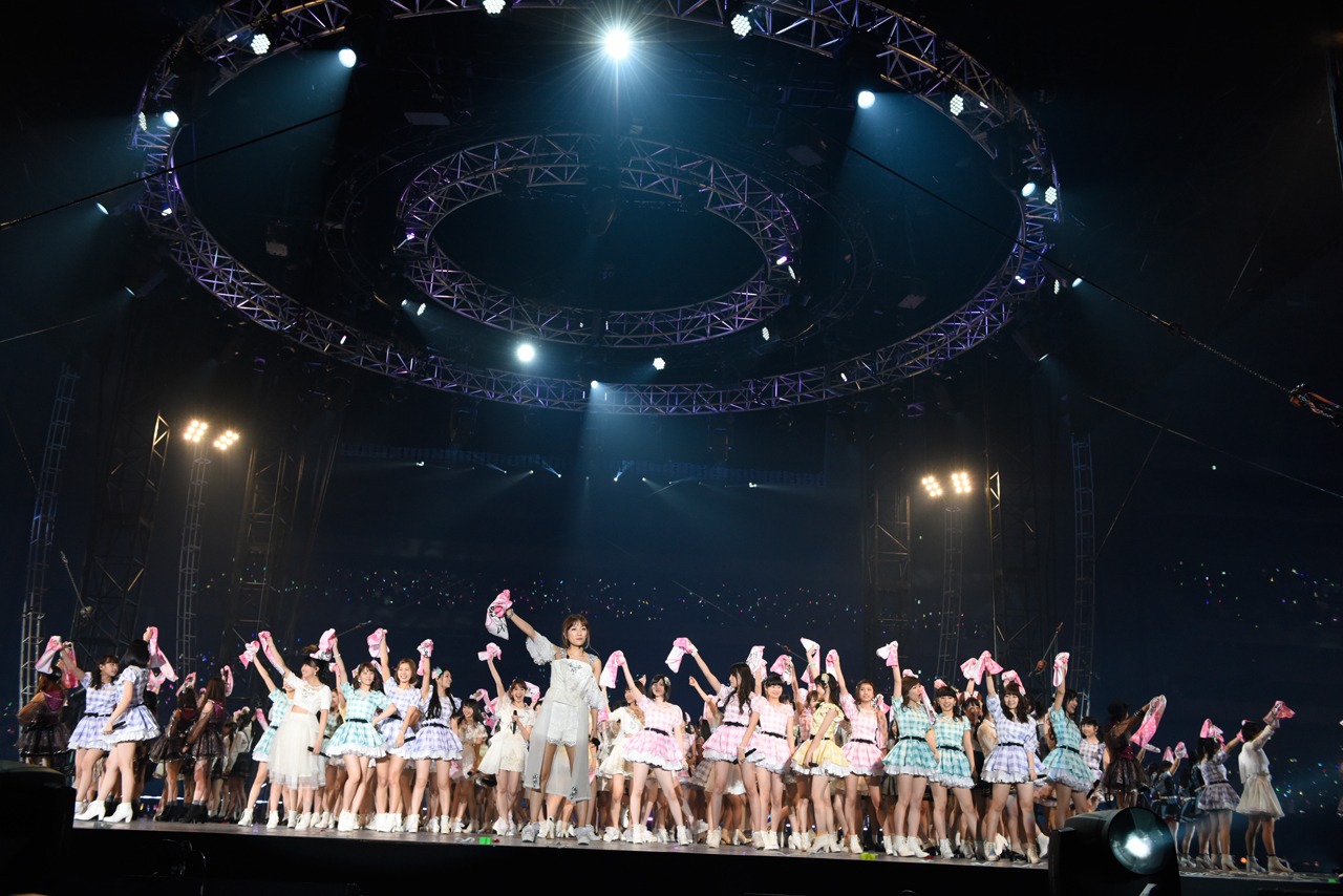「AKB48 春の単独コンサート～ジキソー未だ修行中！～」の様子。 (c)AKS