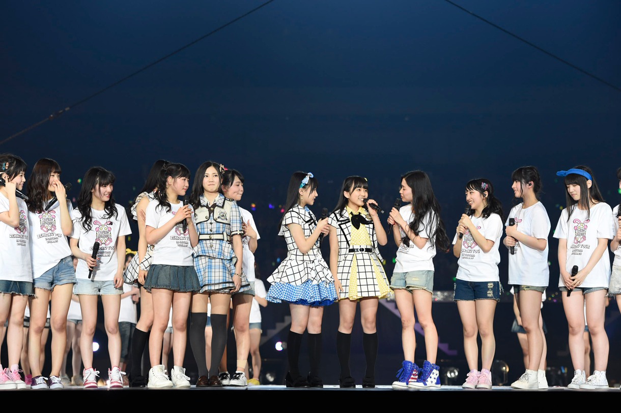 新ユニット・でんでんむChu!発表に驚くメンバーたち。 (c)AKS