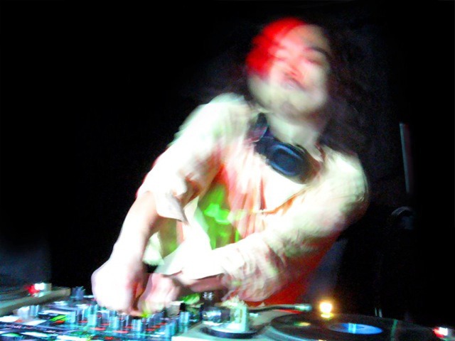 DJ YOGURT