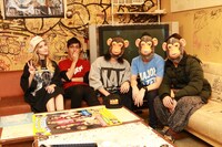 「WE DO MUSIC」楽屋の様子。