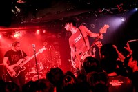 MO'SOME TONEBENDER「Zher the ZOO YOYOGI 10th Anniversary～Live Goes On !～」東京・Zher the ZOO YOYOGI公演の模様。（撮影：横山マサト）