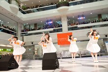 カントリー・ガールズによるイベントの様子。