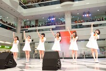 カントリー・ガールズによるイベントの様子。