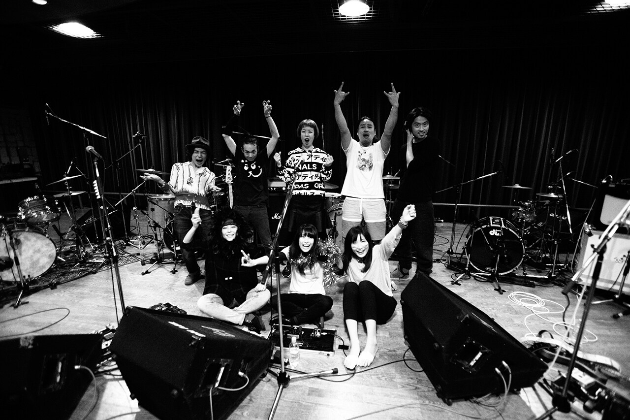 tricot、NME.COMでスタジオライブ映像公開