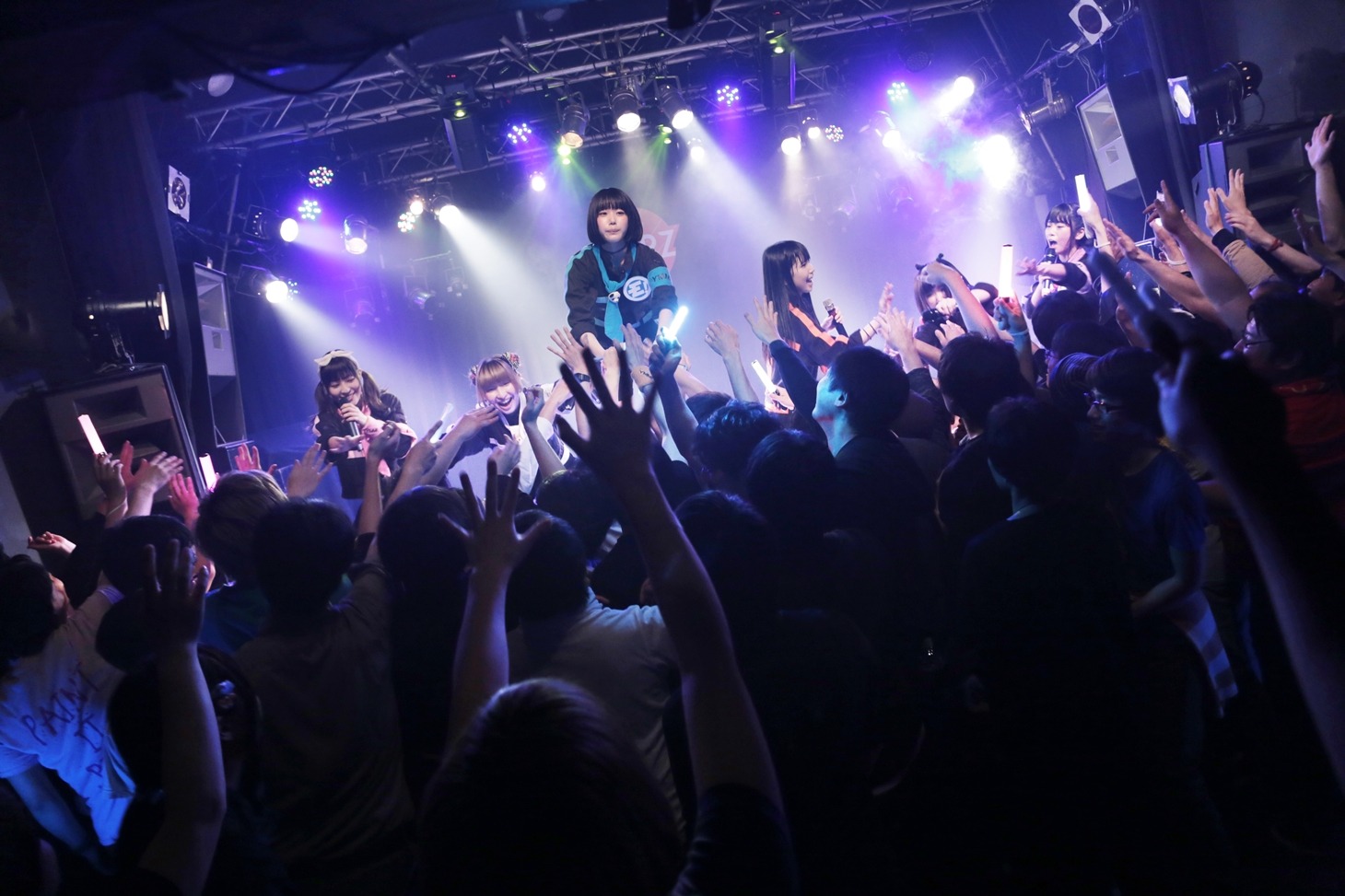 ゆるめるモ！のライブの様子。（撮影：ハヤシサトル）