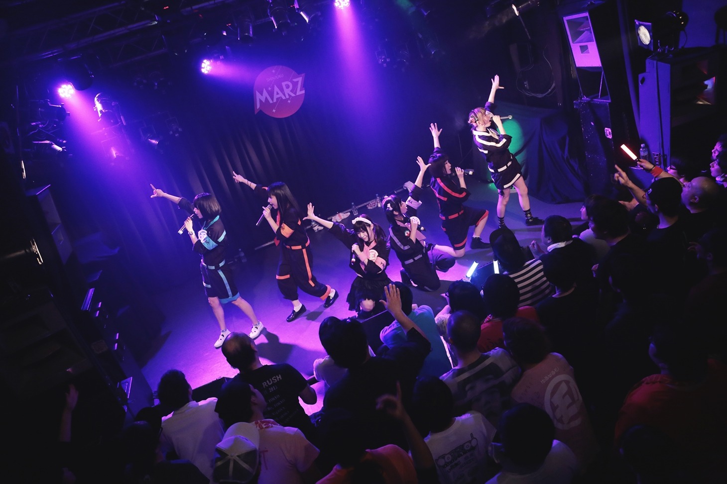 ゆるめるモ！のライブの様子。（撮影：ハヤシサトル）