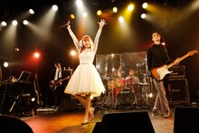 「TRUSTRICK TRUST TOUR 2015」最終公演の様子。