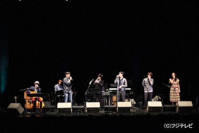 「フォーク・デイズ 第92章 事実上の元祖お台場フォーク村～フォークソングは世代を超えて～」公開収録ライブの様子。