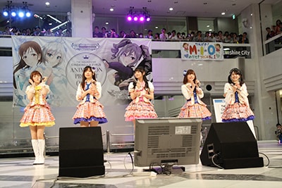 「THE IDOLM@STER CINDERELLA GIRLS ANIMATION PROJECT 02＆03 発売記念イベント」の様子。