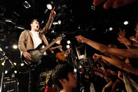 SWANKY DANK「『Magna Carta』Tour」東京・渋谷CLUB QUATTRO公演の様子。（Photo by kohei suzuki）