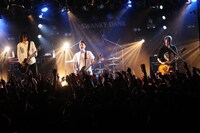 SWANKY DANK「『Magna Carta』Tour」東京・渋谷CLUB QUATTRO公演の様子。（Photo by kohei suzuki）