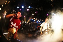 Crystal LakeのRyo（Vo）とコラボレーションした「Monster」パフォーマンス時の様子。（Photo by kohei suzuki）