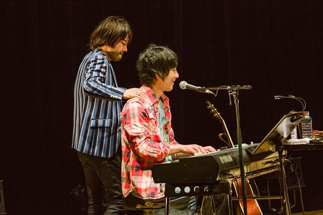 和田唱×山崎まさよし「和田唱×山崎まさよしpresents "ヤマショウのマーチ"」東京・品川インターシティホール公演の模様。（撮影：山本倫子）