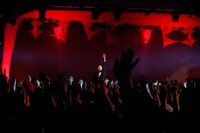 水曜日のカンパネラ初ワンマン「鬼ヶ島の逆襲」の様子。（撮影：上飯坂一）