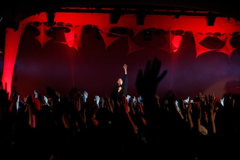 水曜日のカンパネラ初ワンマン「鬼ヶ島の逆襲」の様子。（撮影：上飯坂一）