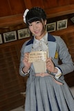 2015年3月、愛知・羽豆神社でSKE48のシングル「コケティッシュ渋滞中」のヒット祈願を行った梅本まどか。