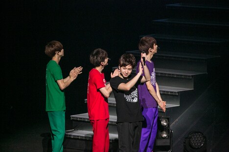 主演映画製作決定が発表されたときのメンバーの様子。（撮影：米山三郎[SignaL]）