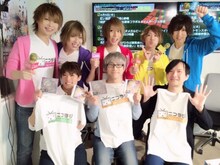 ニコラジファミリー入りを果たしたカメレオ（後列）。