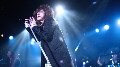 黒夢「TOUR 2014-2015 BEFORE THE NEXT SLEEP」広島・広島CLUB QUATTRO公演の様子。（撮影：今井俊彦）