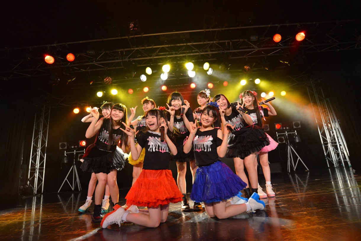 「乙女Rockets スプリットツアー 2015 SPRING」ライブの様子。