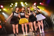 「乙女Rockets スプリットツアー 2015 SPRING」ライブの様子。