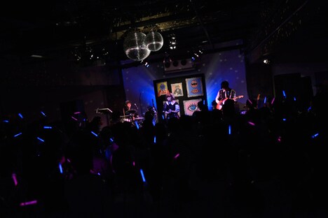 ふぇのたす「PS2015」リリースパーティの様子。（Photo by YUKA OCHIAI、逢坂憲吾）