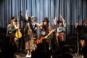 「LIFE IS GROOVE × 韻シスト feat. 金子マリ＆DAG FORCE」の様子（photo by ITARU HIRAMA（平間写真館TOKYO））。