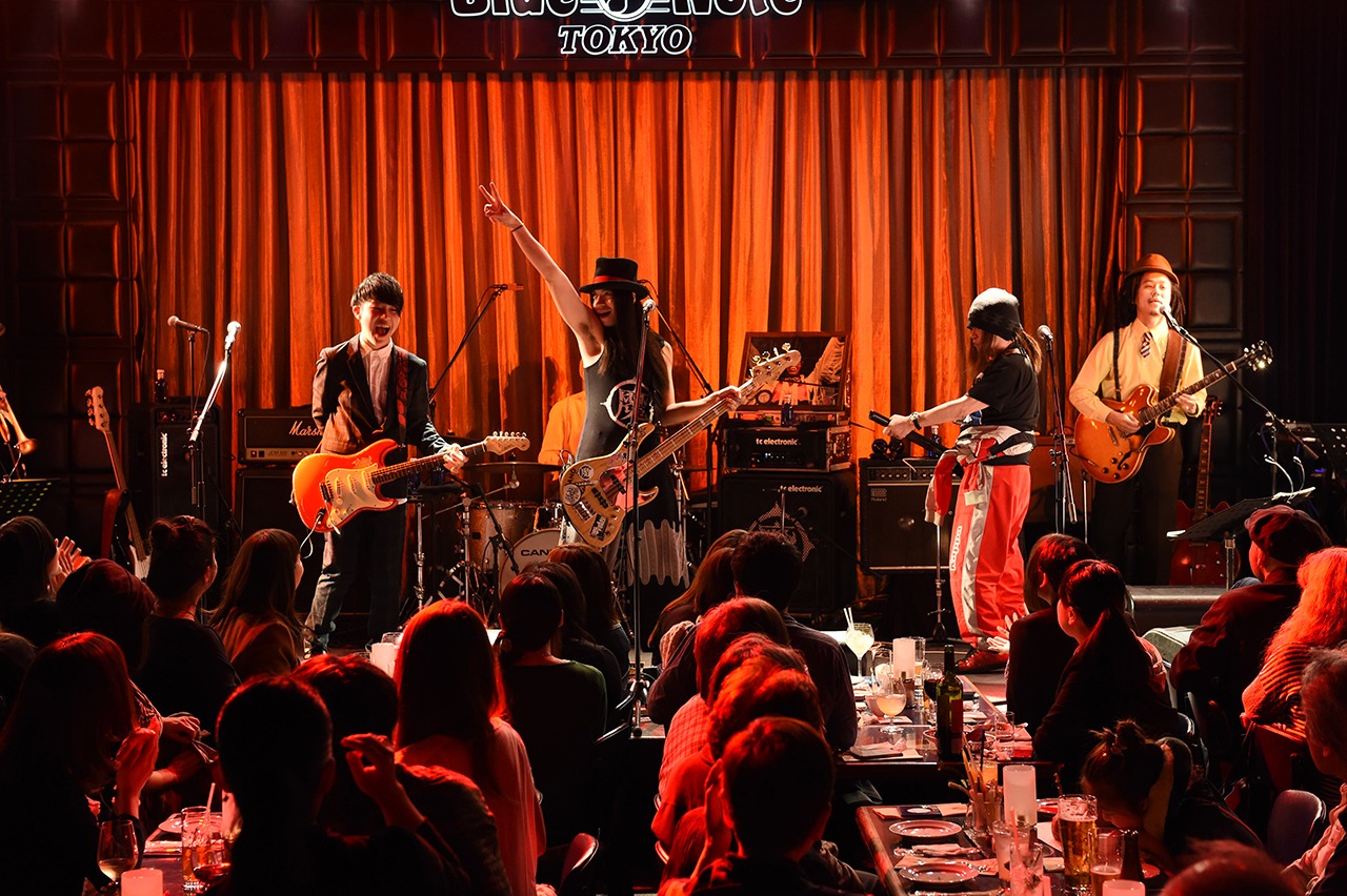「LIFE IS GROOVE × 韻シスト feat. 金子マリ＆DAG FORCE」の様子（photo by ITARU HIRAMA（平間写真館TOKYO））。