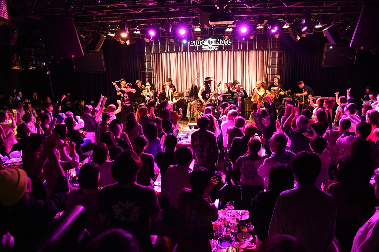 「LIFE IS GROOVE × 韻シスト feat. 金子マリ＆DAG FORCE」のアンコールの様子（photo by ITARU HIRAMA（平間写真館TOKYO））。