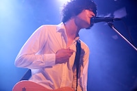 羽深創太（Vo, G）（Photo by Viola Kam [V'z Twinkle]）