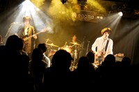 ジョゼ「1st Full Album『Sekirara』Release One-man ONLY (Y)OURS TOUR 2015」の様子。（Photo by Viola Kam [V'z Twinkle]）