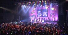 チームしゃちほこ「乙女祭り2015」の様子。