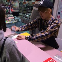 “フォーリミの日”でのGEN（B, Vo）。