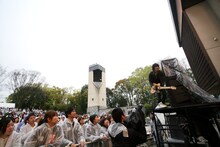 The Flickersのライブの様子。