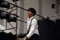 中原健仁（B / LAMP IN TERREN）