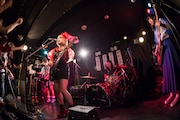 4月1日に新宿Motionで行われたぽわんのライブの様子。