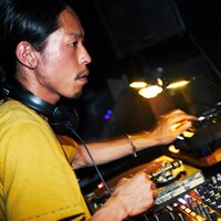 Ko Umehara（-kikyu-）