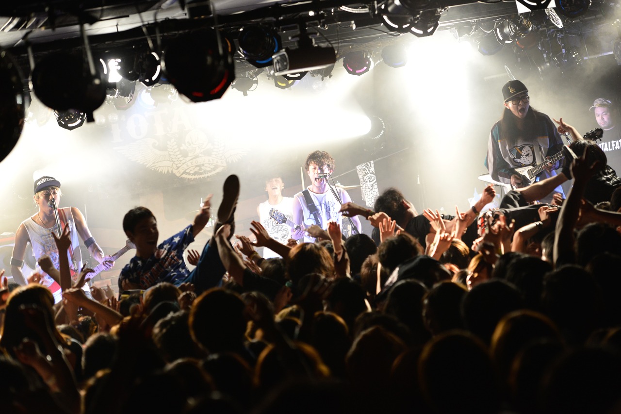 「Don't Call Me FAT」の様子。（Photo by Azusa Takada）