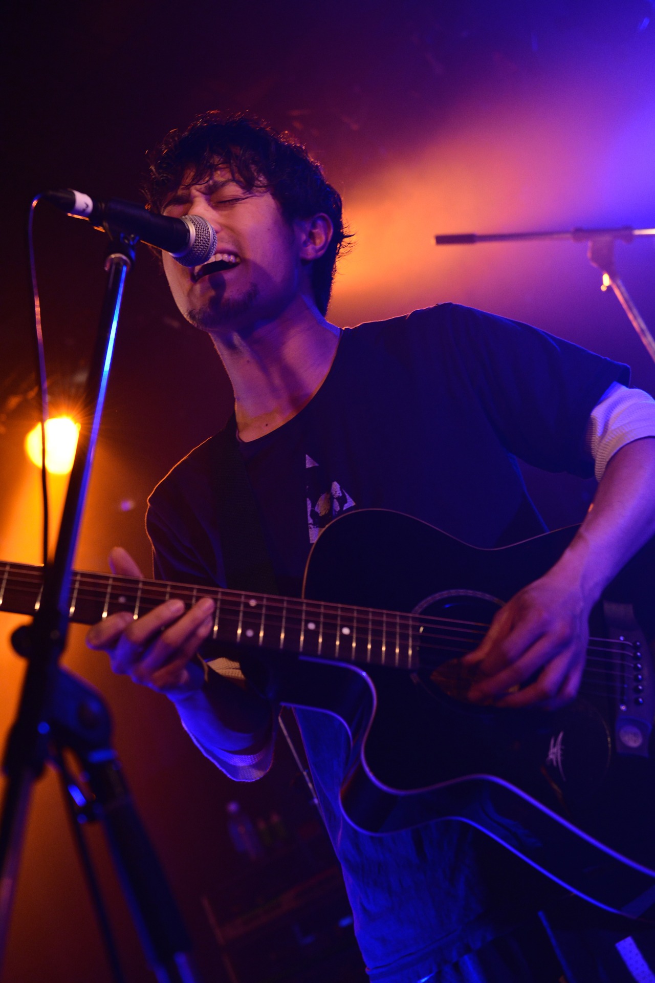 Jose（Vo, G）（Photo by Azusa Takada）