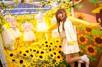 成瀬瑛美ブースの様子。