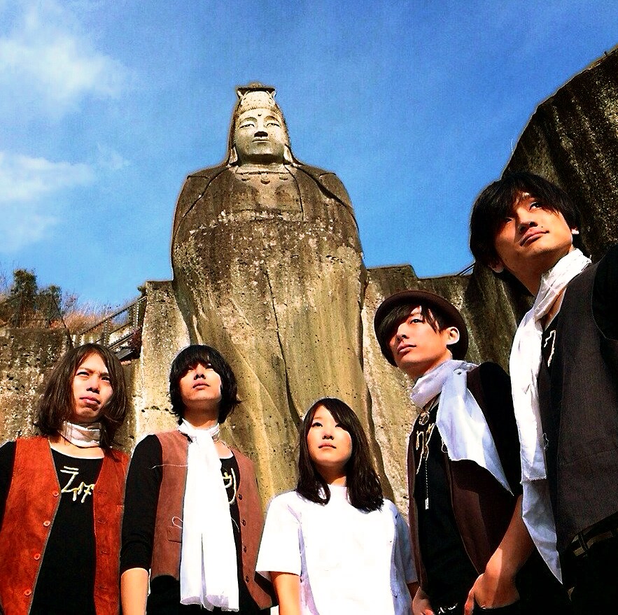 科楽特奏隊“火星”でクリトリック・リス、DJ younaP!らと競演