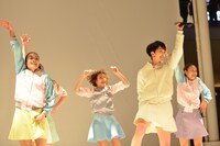 剛力彩芽1stアルバム「剛力彩芽」リリース記念イベントの様子。