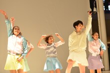 剛力彩芽1stアルバム「剛力彩芽」リリース記念イベントの様子。