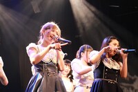 Kiss Beeによる2ndワンマンライブの様子。