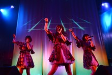 Negicco First Tour「Never Give Up Girls!!!＆Rice＆Snow」東京公演の様子。