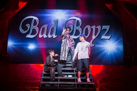 コーイチ、カイ、リョウガによるユニット「BAD BOYZ」。（撮影：米山三郎［SignaL］）