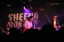 花田裕之と池畑潤二が参加した「DO THE BOOGIE」のパフォーマンス。（撮影：積紫乃）